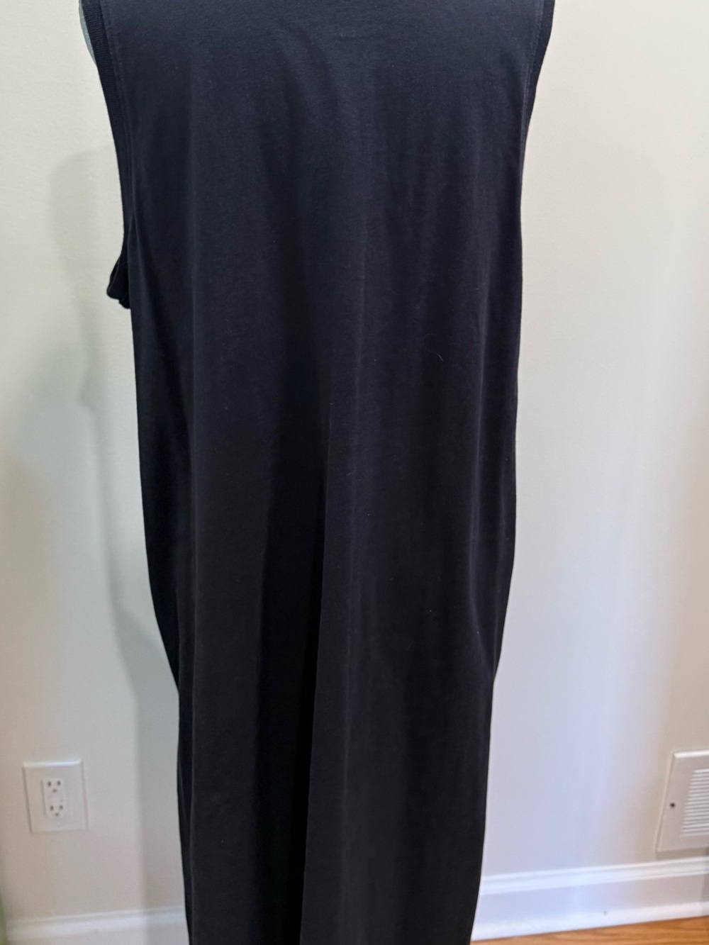 Lands' End Black V‑Neck Sleeveless Maxi Dress - Picture 6 of 10